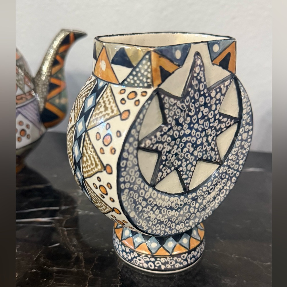 SIGNED, HAND PAINTED ORNATE TEA POT, VASE & CANDLE HOLDER BY ARTIST SALEH RZA - Picture 7 of 10